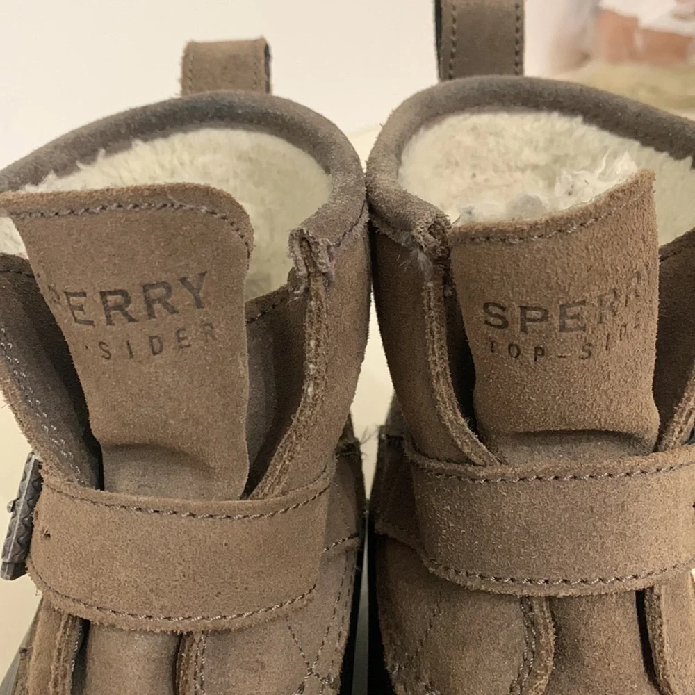 Sperry like new